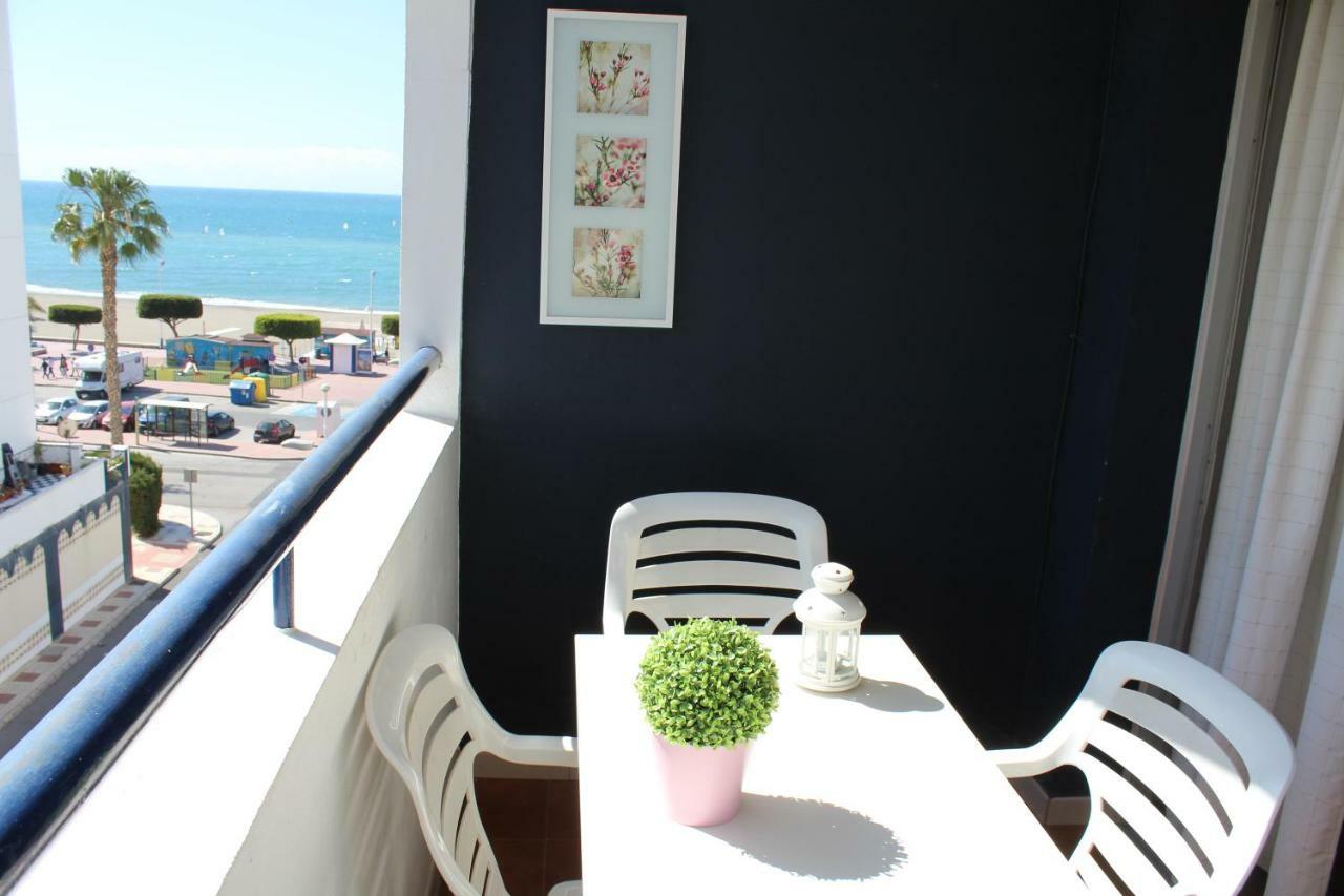 Playa Viginia Daire Málaga Dış mekan fotoğraf